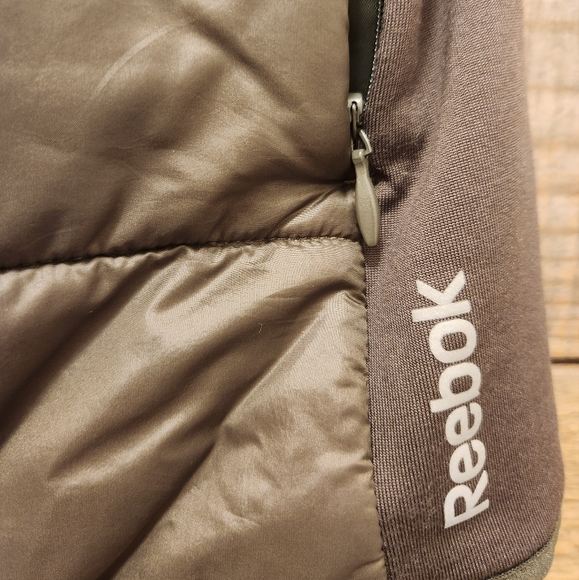 Vest - Picture 2 of 3